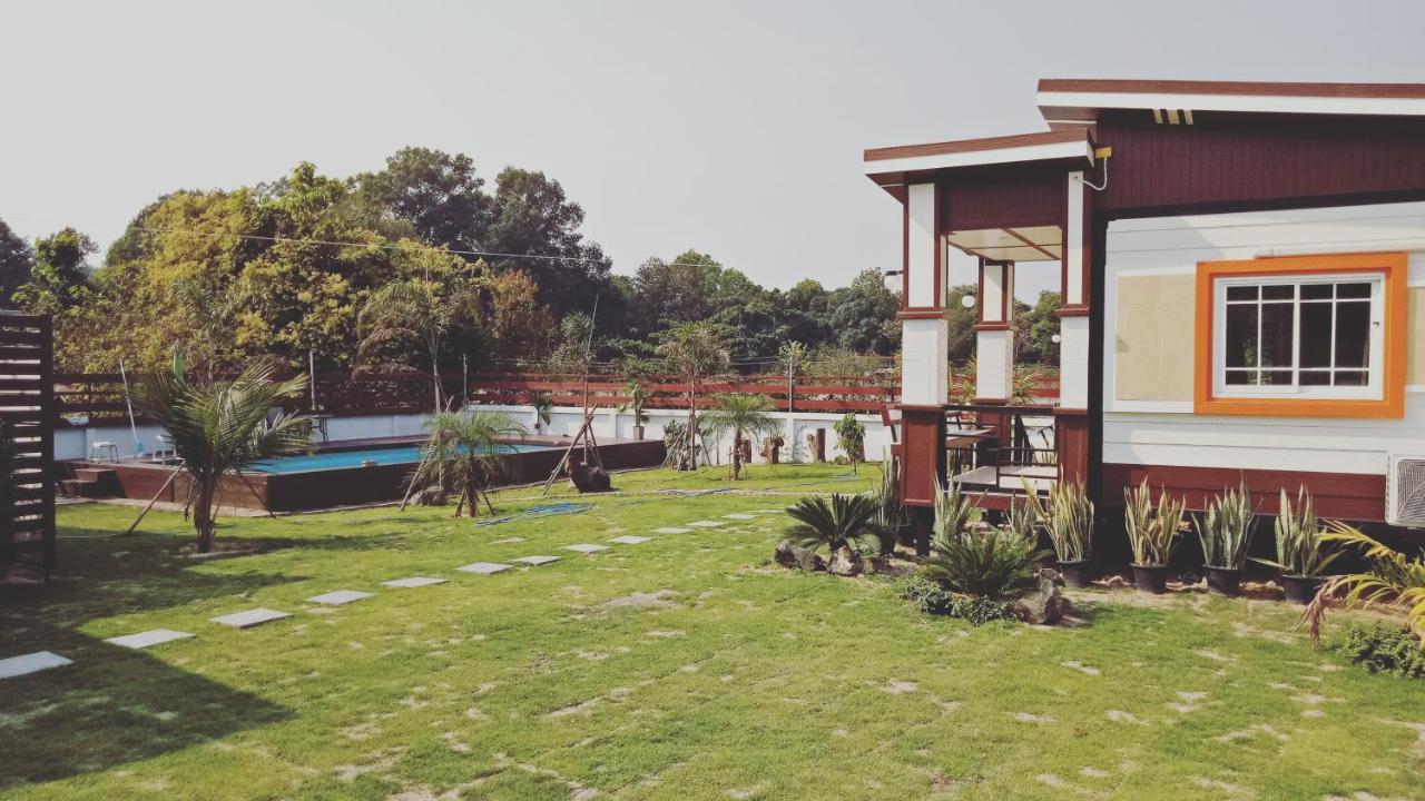 มุกดาสวรรค์ รีสอร์ท - Mukda Sawan Resort Mukdahan Buitenkant foto