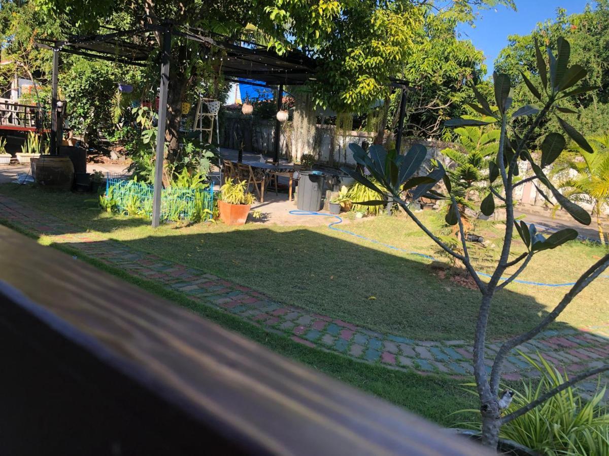 มุกดาสวรรค์ รีสอร์ท - Mukda Sawan Resort Mukdahan Buitenkant foto
